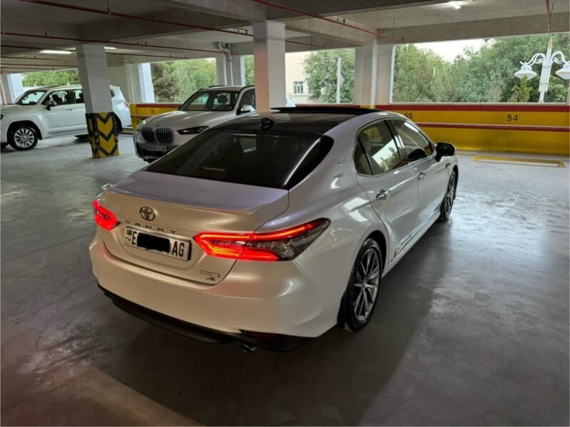 Toyota Camry 2021 - 556 000 TMT - Ашхабад - img 4