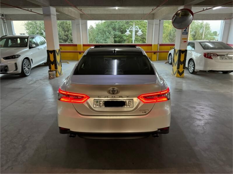 Toyota Camry 2021 - 556 000 TMT - Ашхабад - img 9