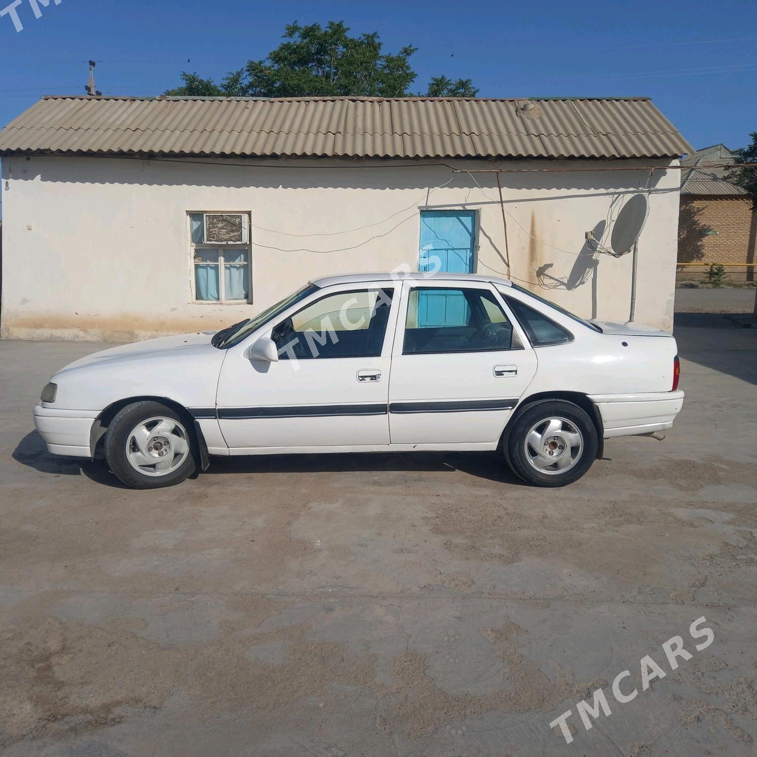 Opel Vectra 1991 - 27 000 TMT - Кака - img 2
