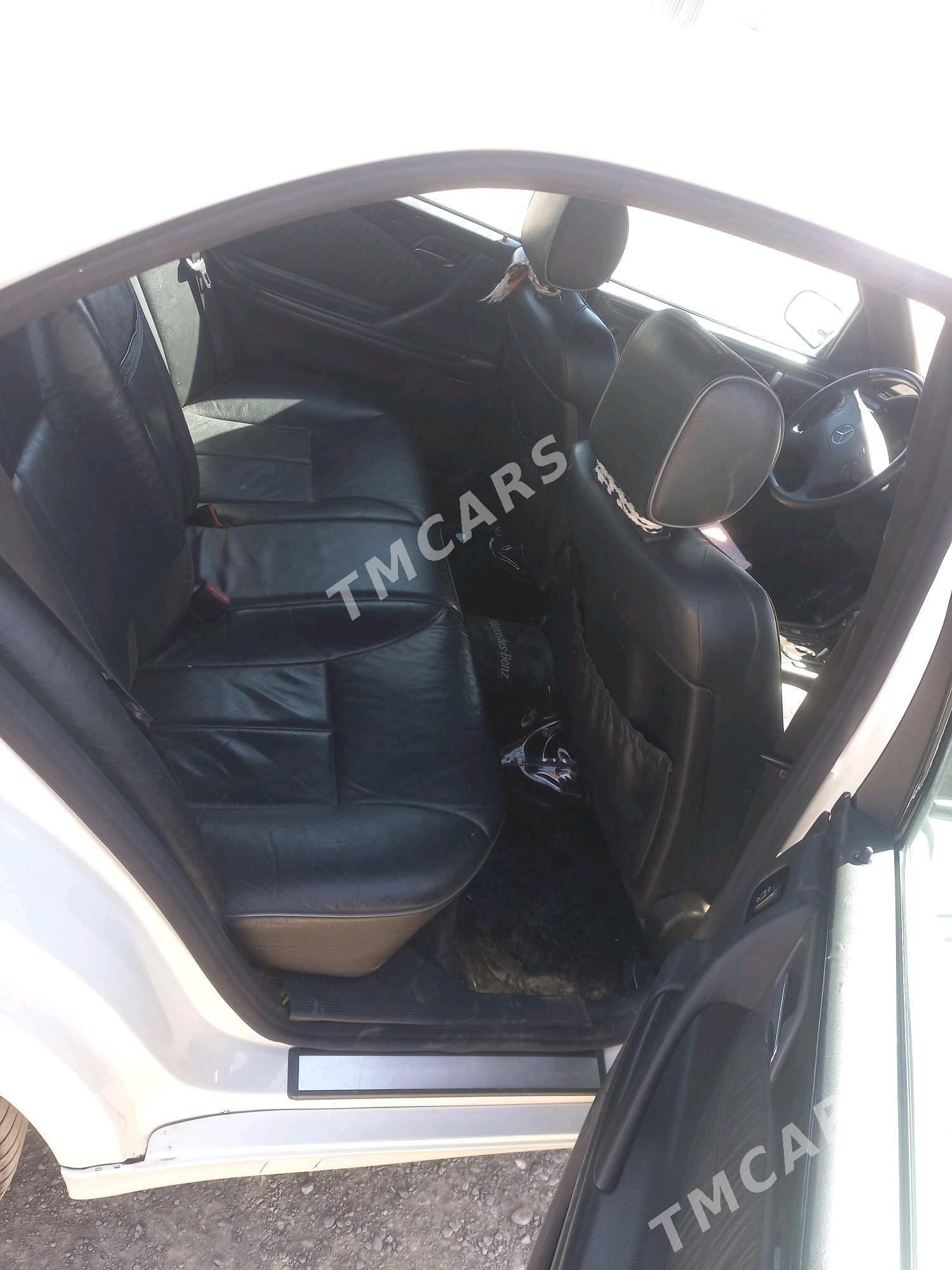 Mercedes-Benz E-Class 2001 - 123 000 TMT - Aşgabat - img 5