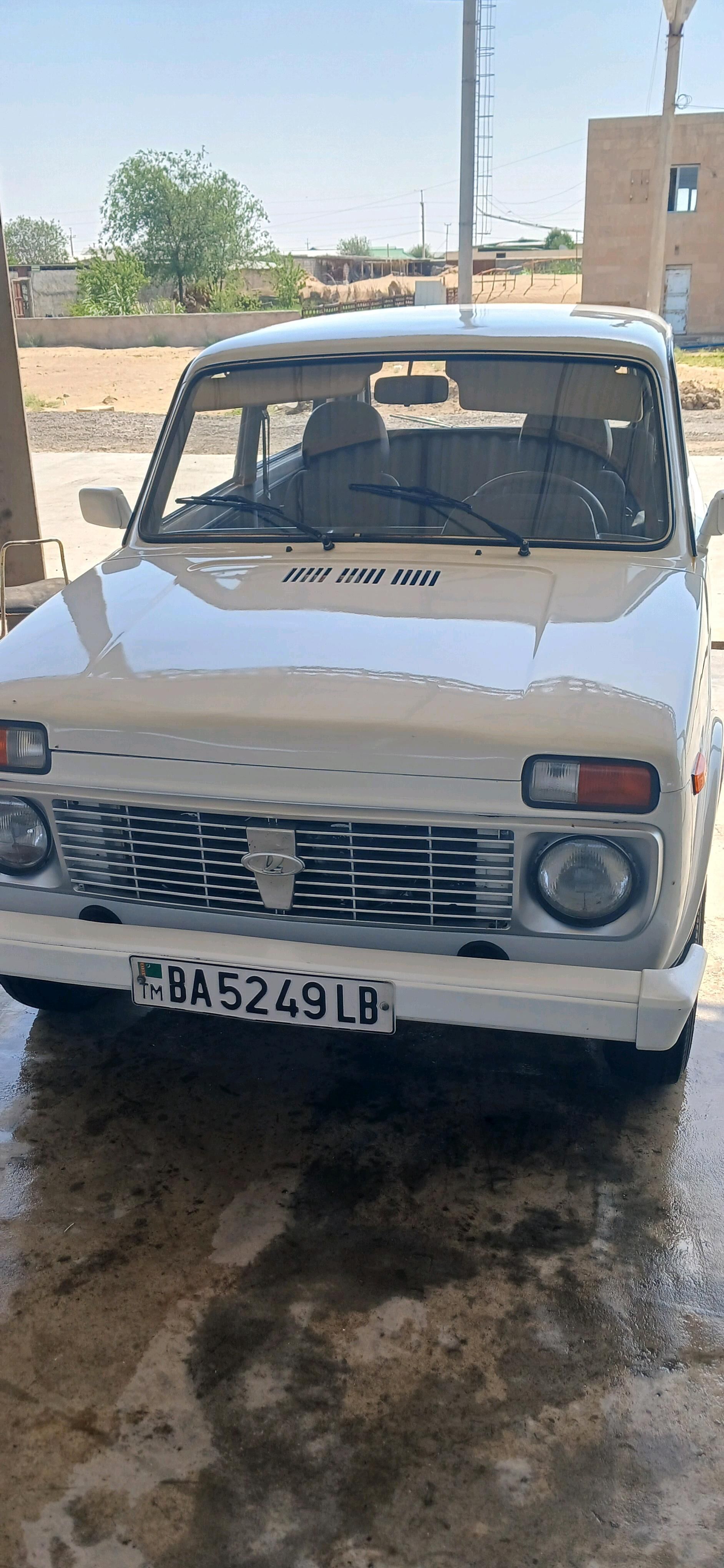 Lada Niva 2010 - 60 000 TMT - Änew - img 3