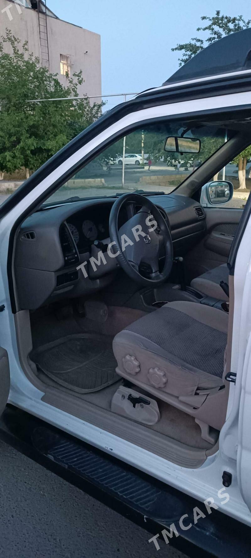 Nissan Pathfinder 2002 - 120 000 TMT - Aşgabat - img 4