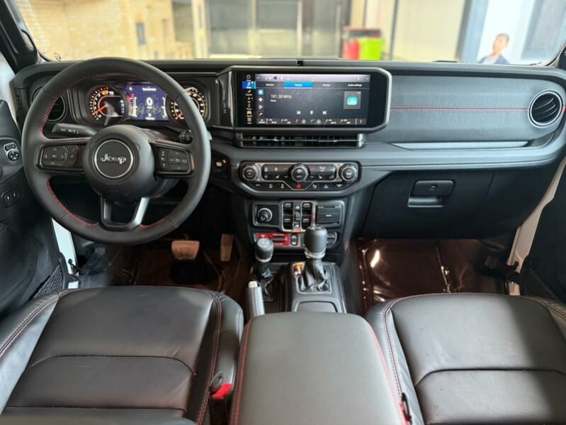 Jeep Wrangler 2024 - 1 470 000 TMT - Aşgabat - img 6