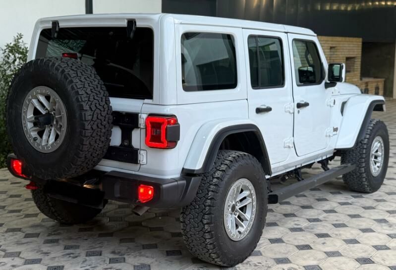 Jeep Wrangler 2024 - 1 470 000 TMT - Aşgabat - img 4