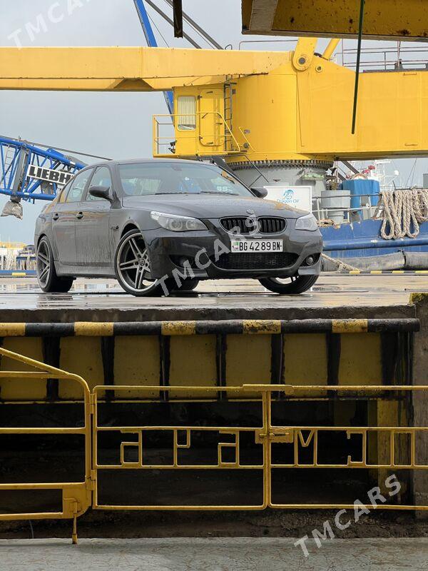 BMW E60 2003 - 200 000 TMT - Балканабат - img 3