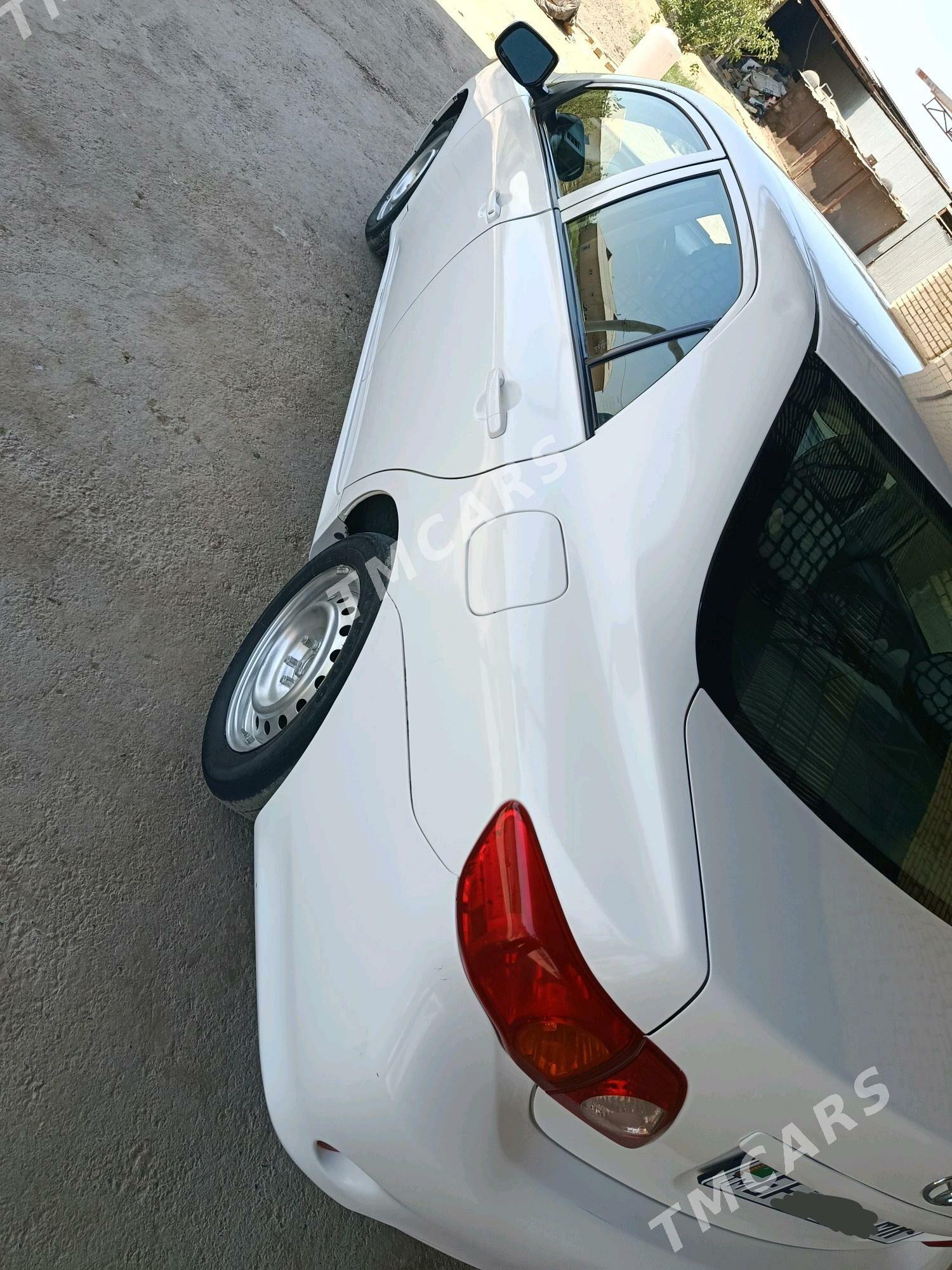 Toyota Corolla 2009 - 140 000 TMT - Мары - img 3