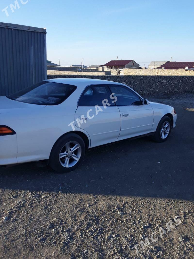 Toyota Mark II 1994 - 28 000 TMT - Туркменбаши - img 4