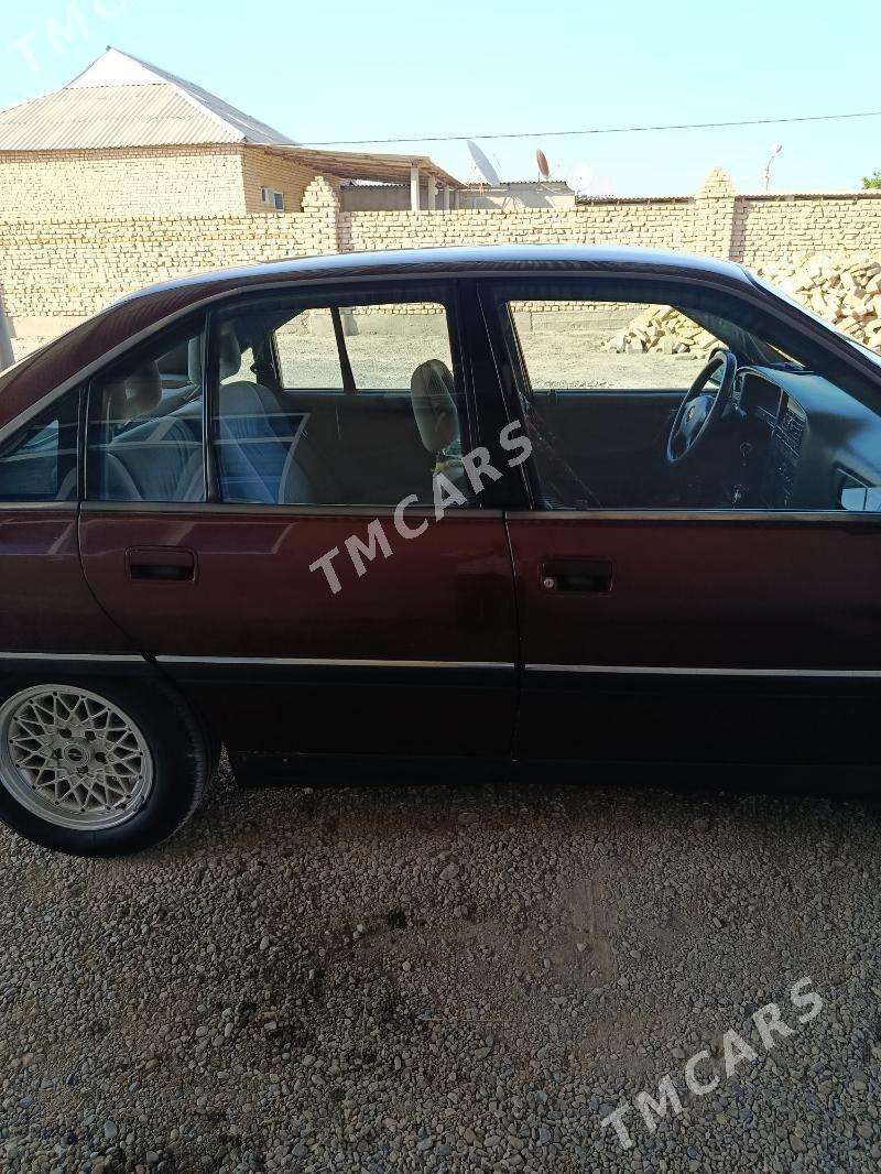 Opel Omega 1991 - 50 000 TMT - Кака - img 3