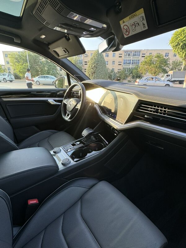 Volkswagen Touareg 2019 - 1 274 000 TMT - Aşgabat - img 6
