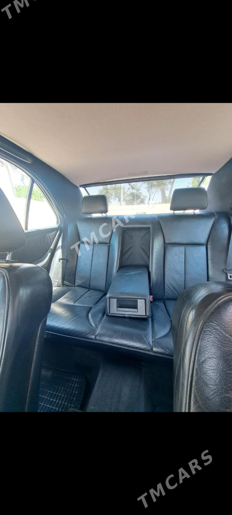Mercedes-Benz E420 1996 - 110 000 TMT - Baýramaly - img 6