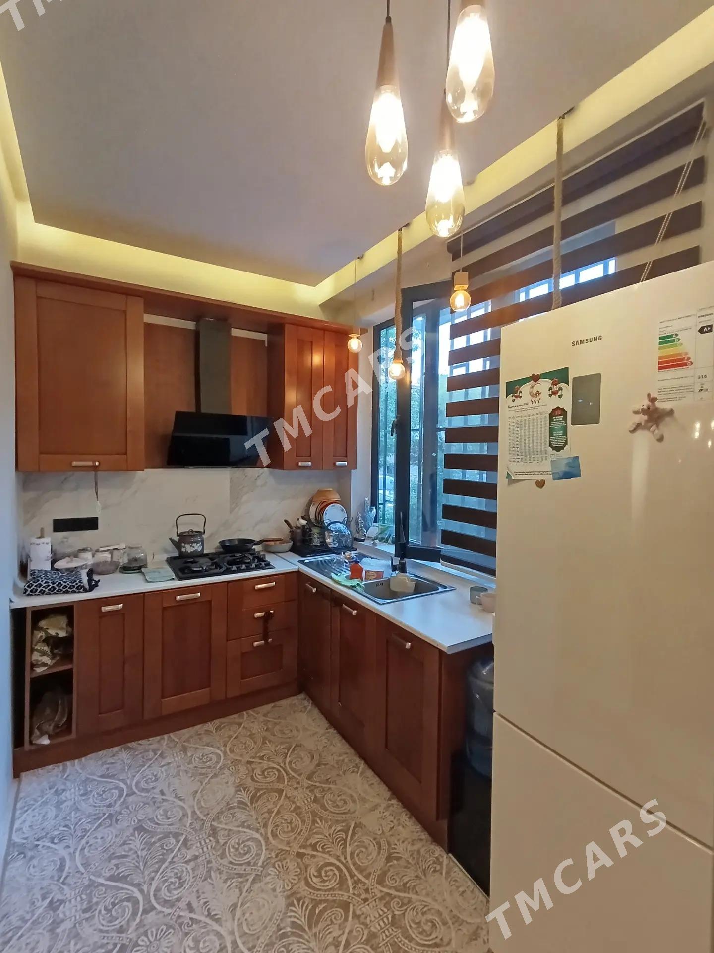 30 mkrn - Aşgabat - img 1