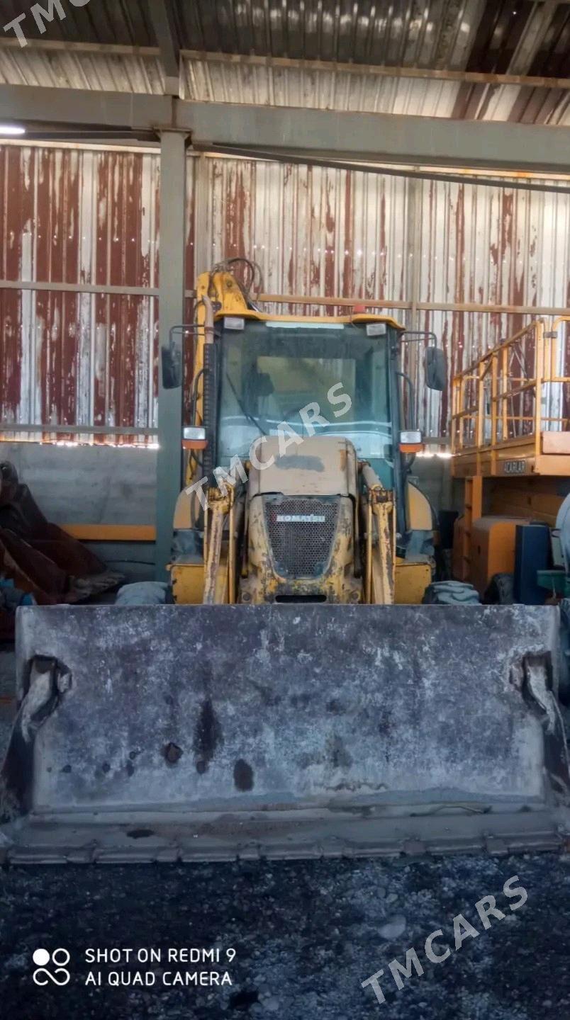 Komatsu D65EX-17 2011 - 320 000 TMT - Ашхабад - img 3