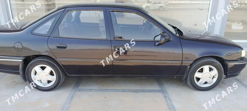 Opel Vectra 1993 - 29 000 TMT - Мары - img 5
