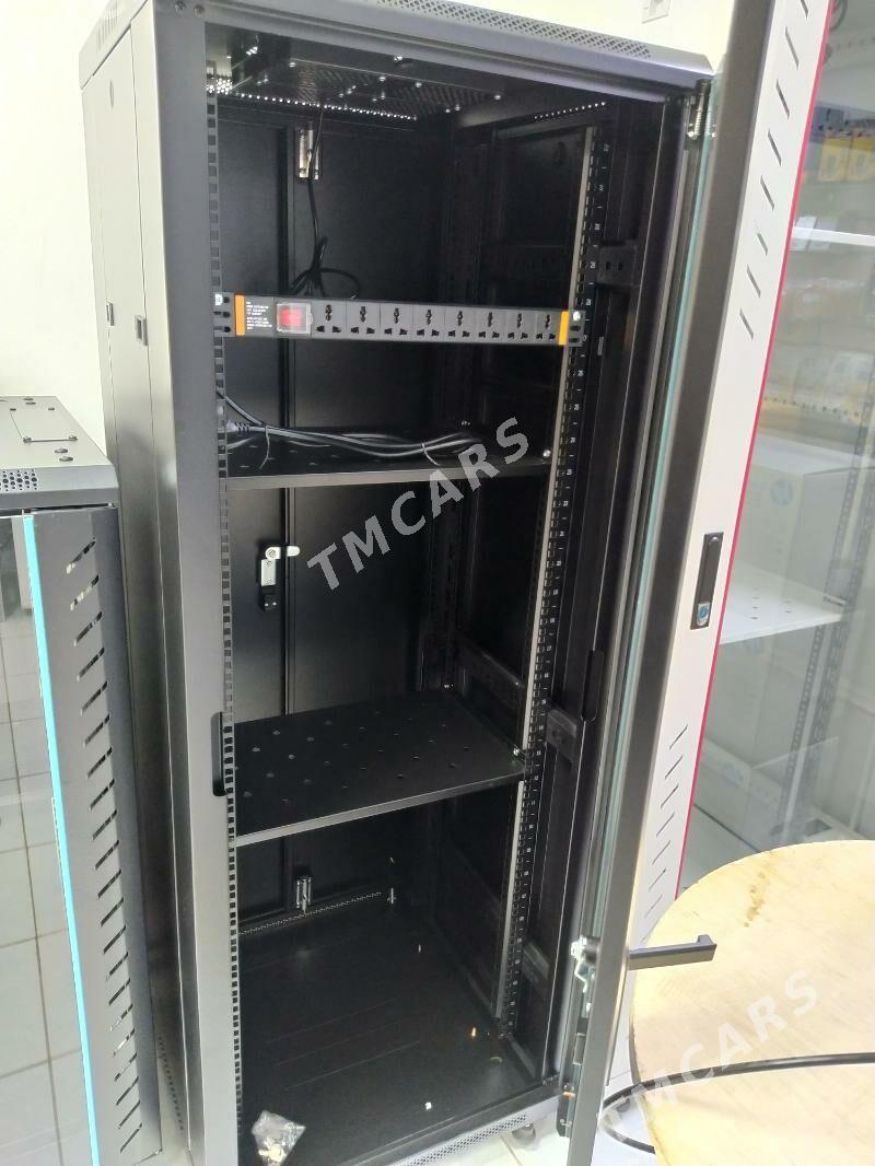 Rack cabin 32U 600x600 gara - Мир 4 - img 2