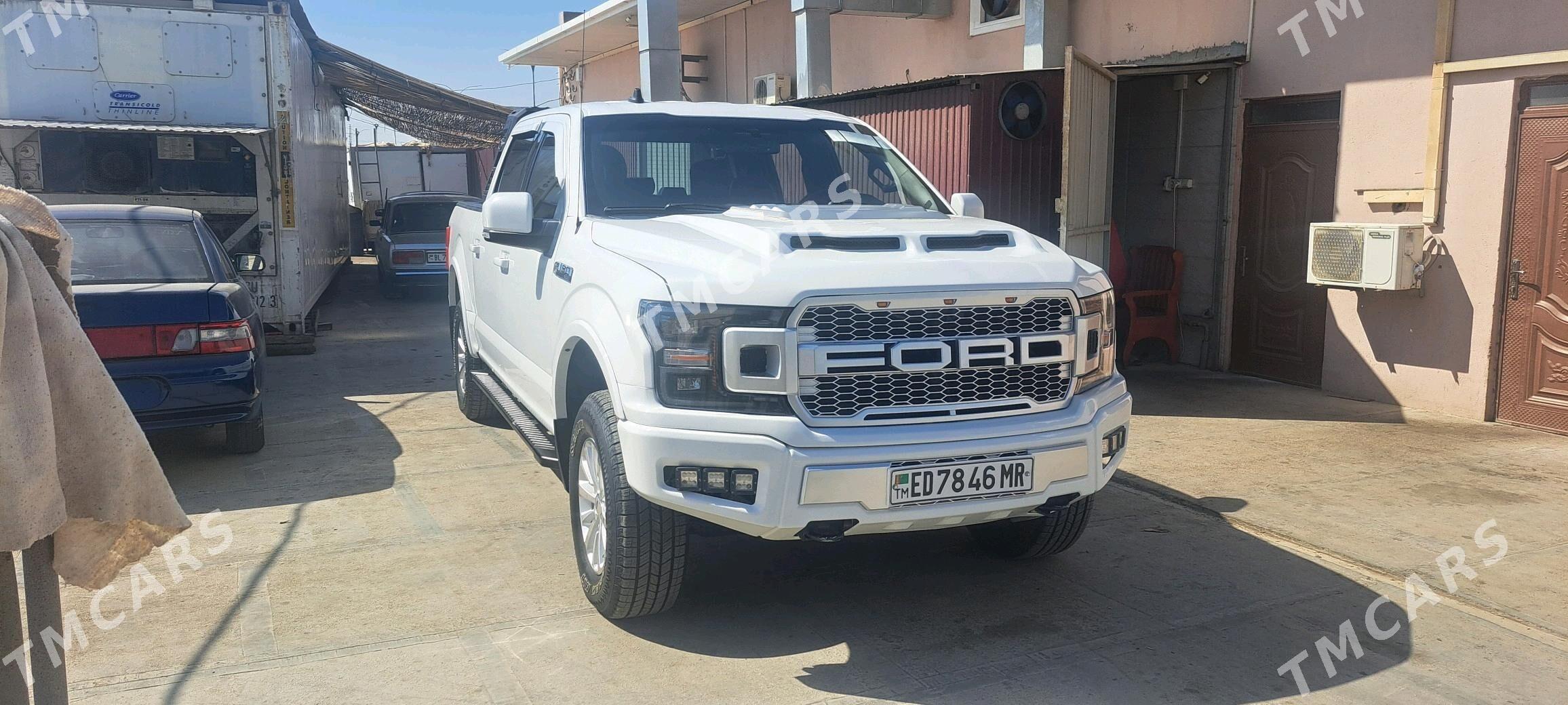 Ford F-150 2019 - 450 000 TMT - Baýramaly - img 6