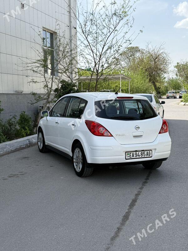 Nissan Versa 2009 - 118 000 TMT - Ашхабад - img 8