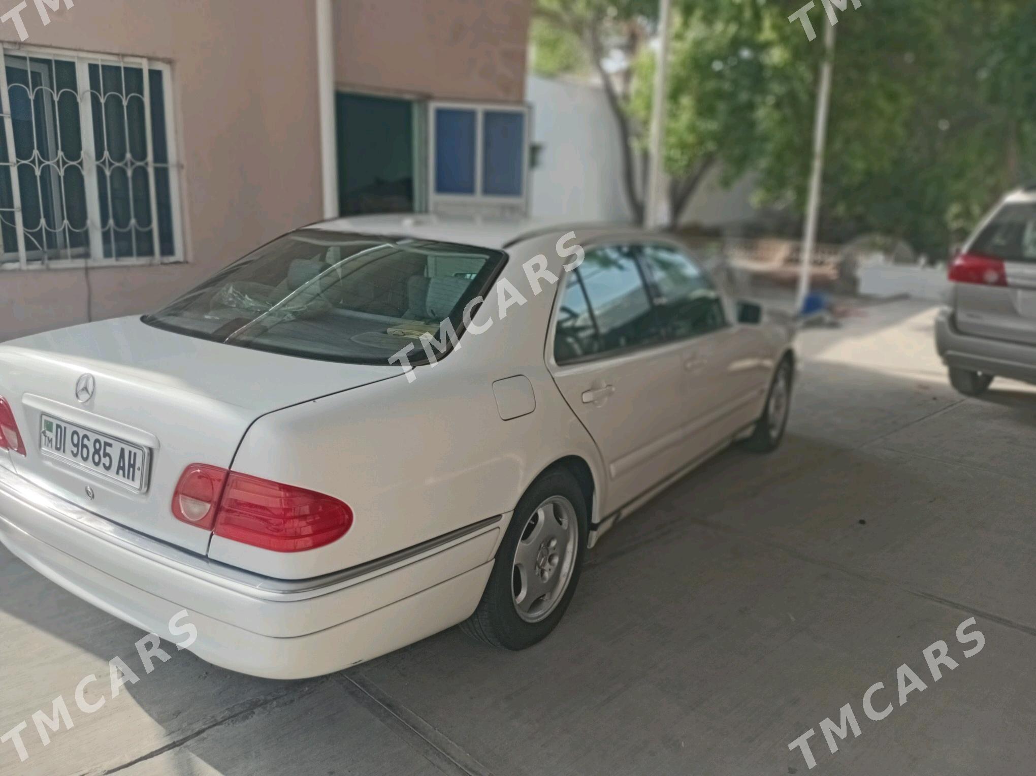 Mercedes-Benz E-Class 1999 - 110 000 TMT - Ашхабад - img 3