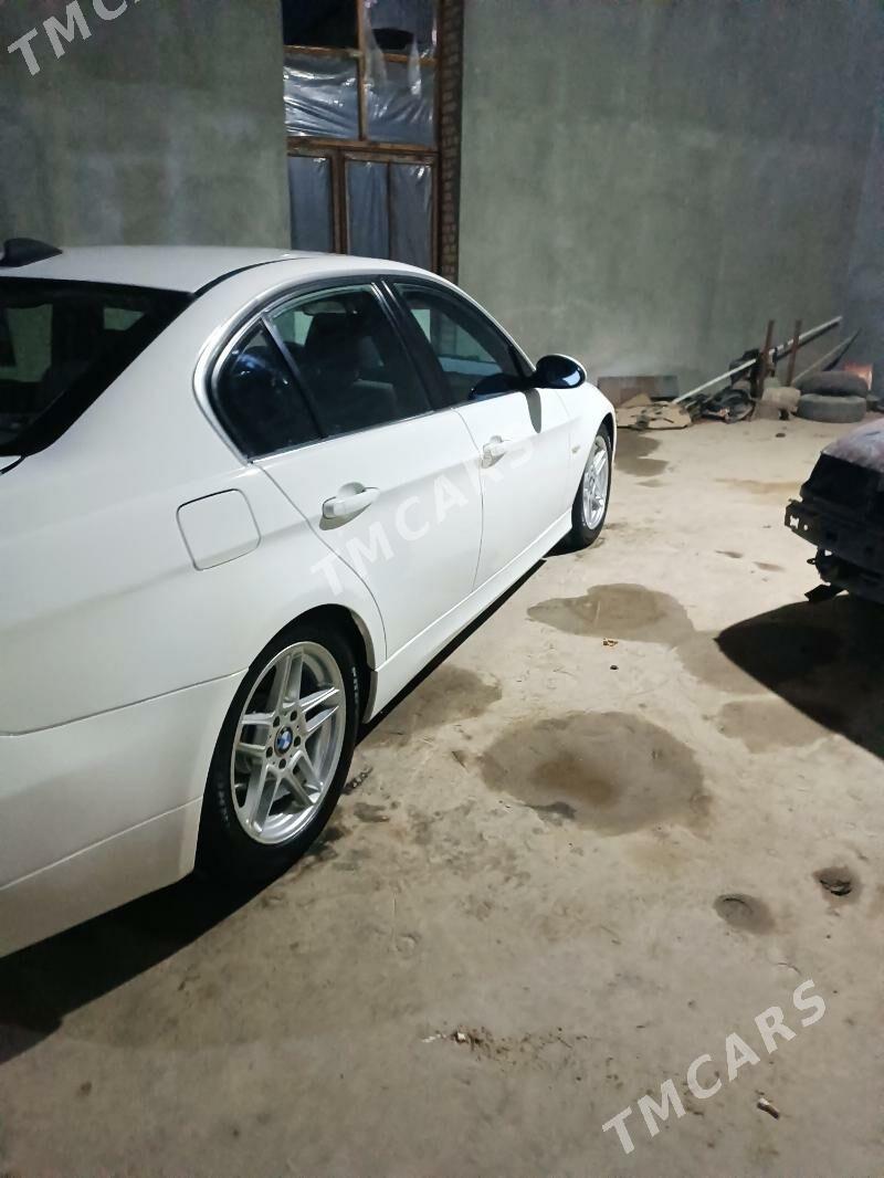BMW 325 2005 - 130 000 TMT - Çärjew - img 5