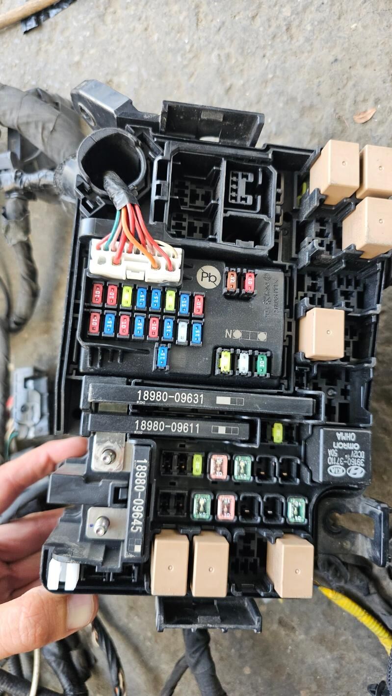 Kia,Hyundai fuse box komplekt 5 000 TMT - Aşgabat - img 2