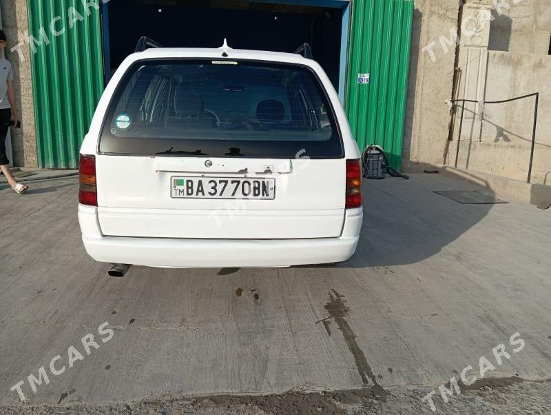 Opel Astra 1997 - 45 000 TMT - Балканабат - img 2