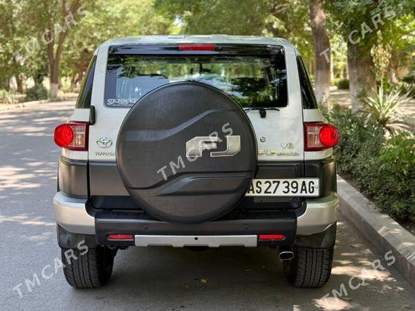 Toyota FJ Cruiser 2008 - 440 000 TMT - Ашхабад - img 4