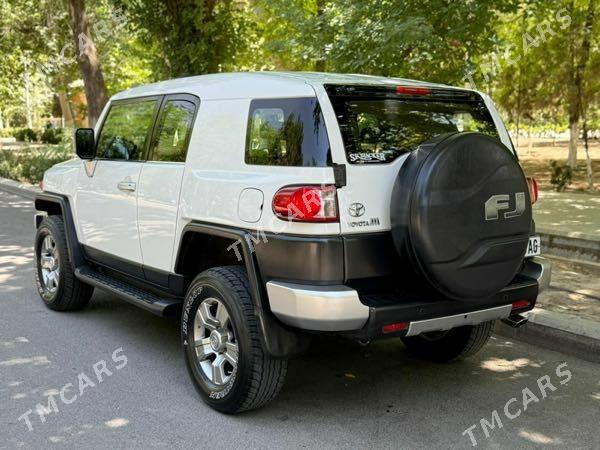 Toyota FJ Cruiser 2008 - 440 000 TMT - Ашхабад - img 2