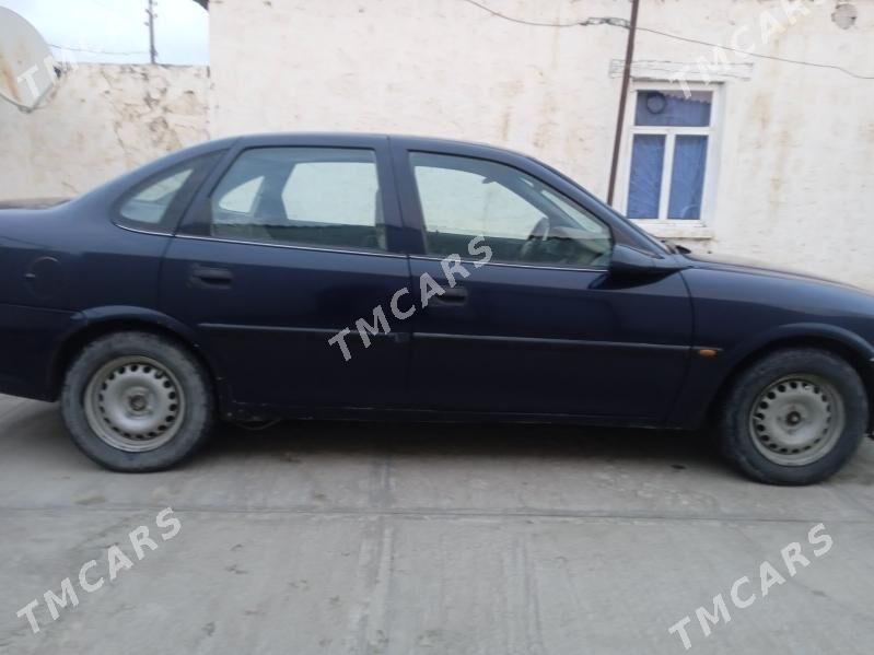 Opel Vectra 1998 - 35 000 TMT - Dostluk - img 2