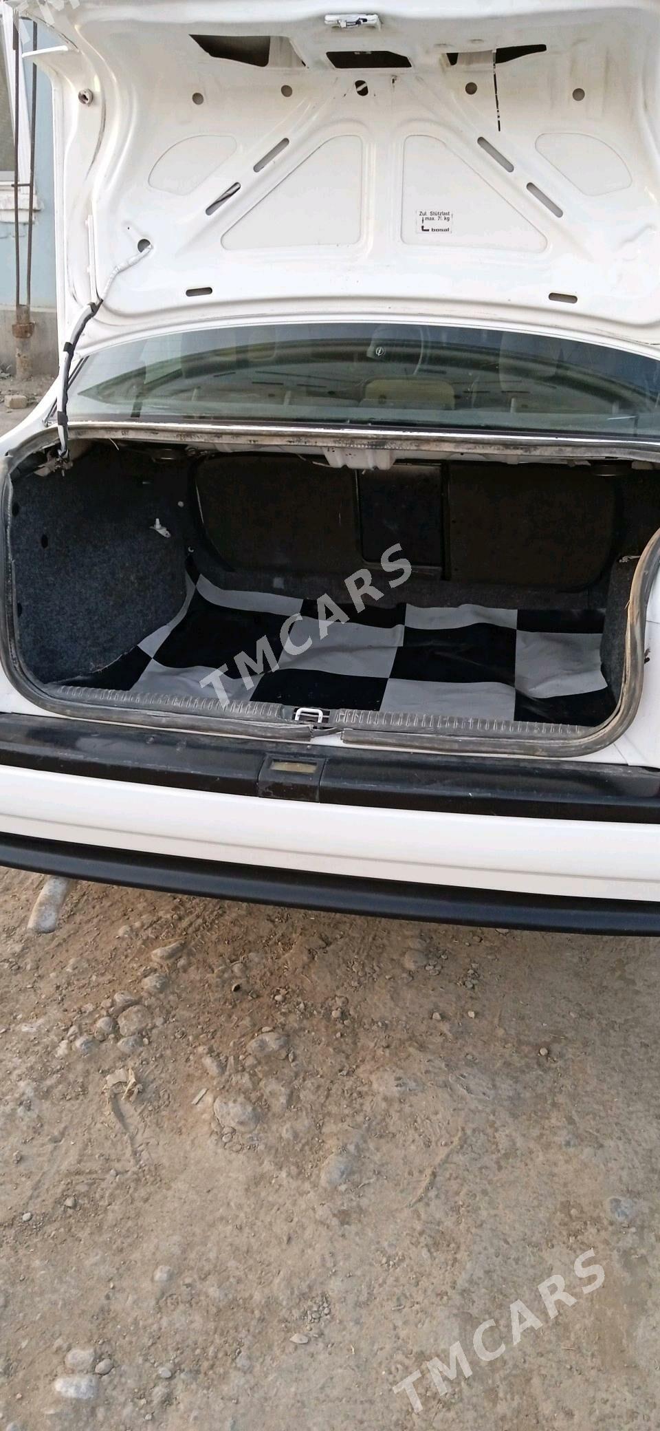 Opel Vectra 1990 - 40 000 TMT - Çärjew - img 5