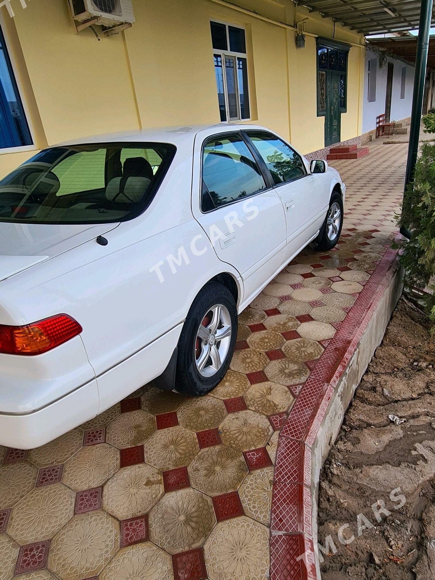 Toyota Camry 2001 - 120 000 TMT - Şabat etr. - img 3