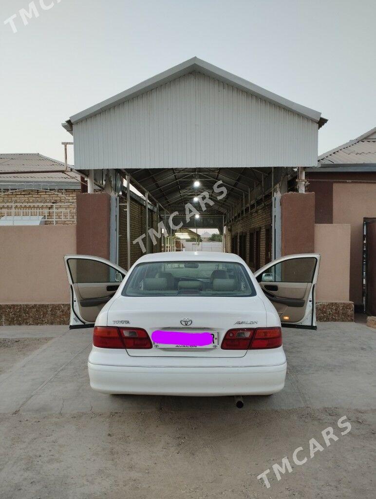 Toyota Avalon 1998 - 124 000 TMT - Сакарчага - img 6