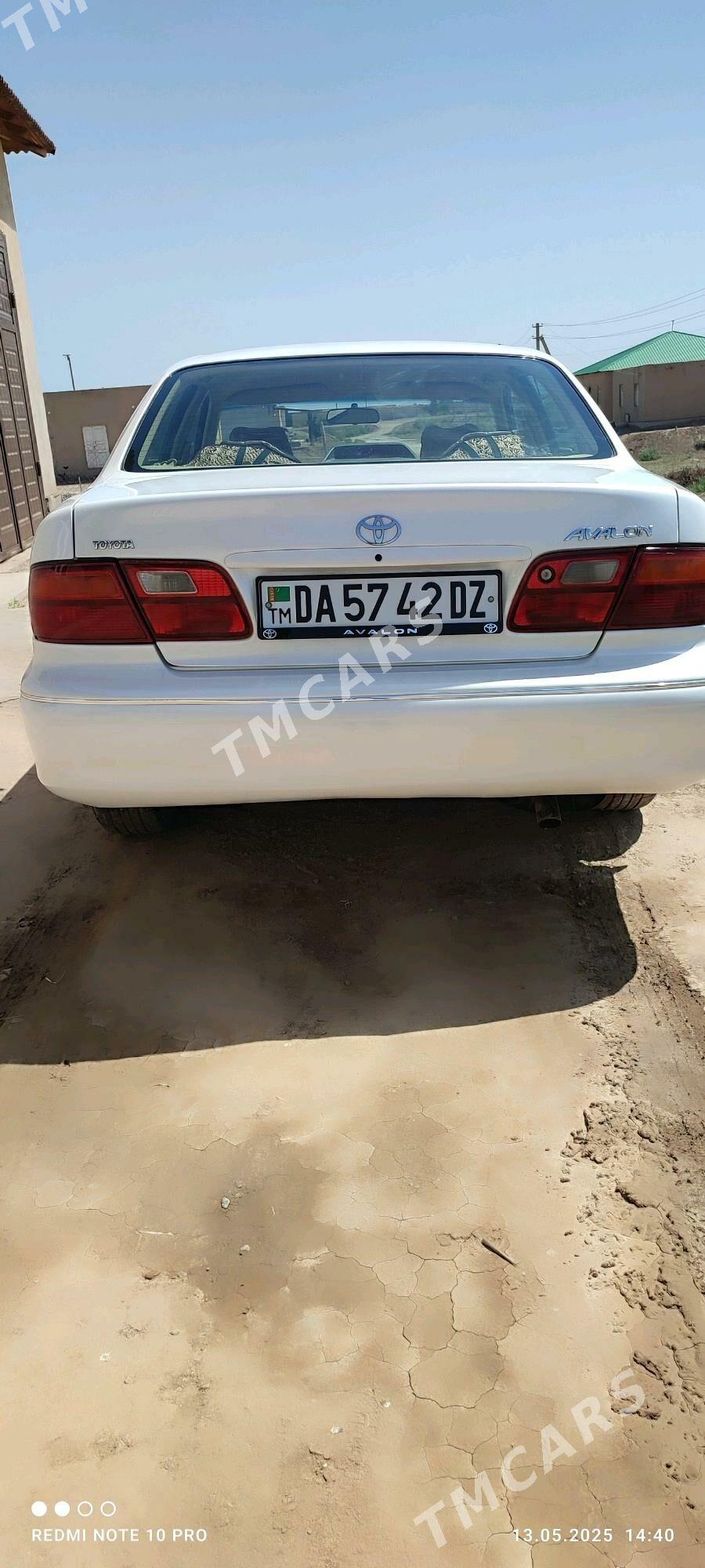 Toyota Avalon 1998 - 130 000 TMT - Губадаг - img 4