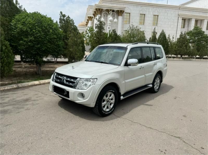 Mitsubishi Pajero 2013 - 300 000 TMT - Daşoguz - img 8