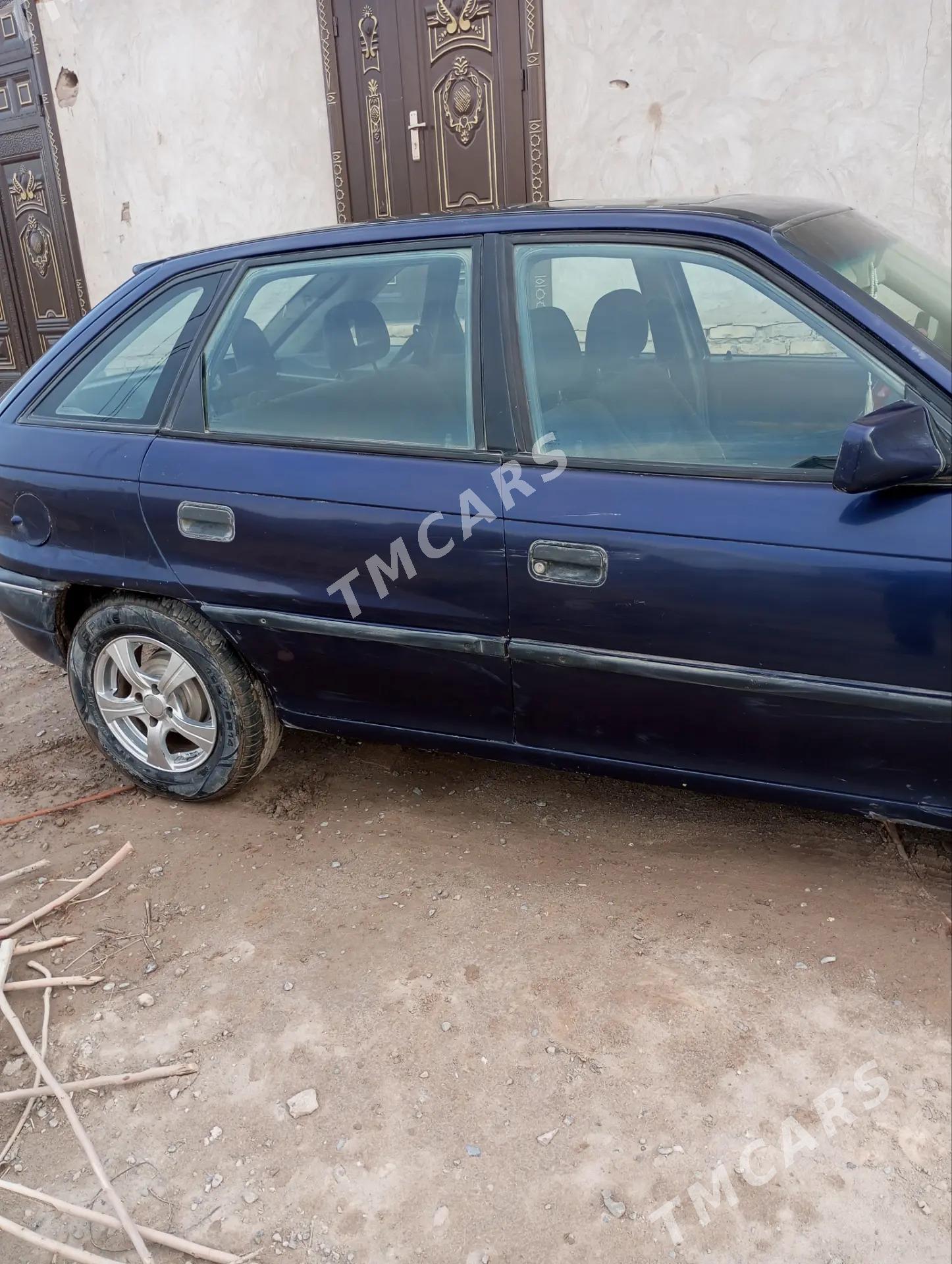 Opel Antara 1992 - 25 000 TMT - Şabat etr. - img 4