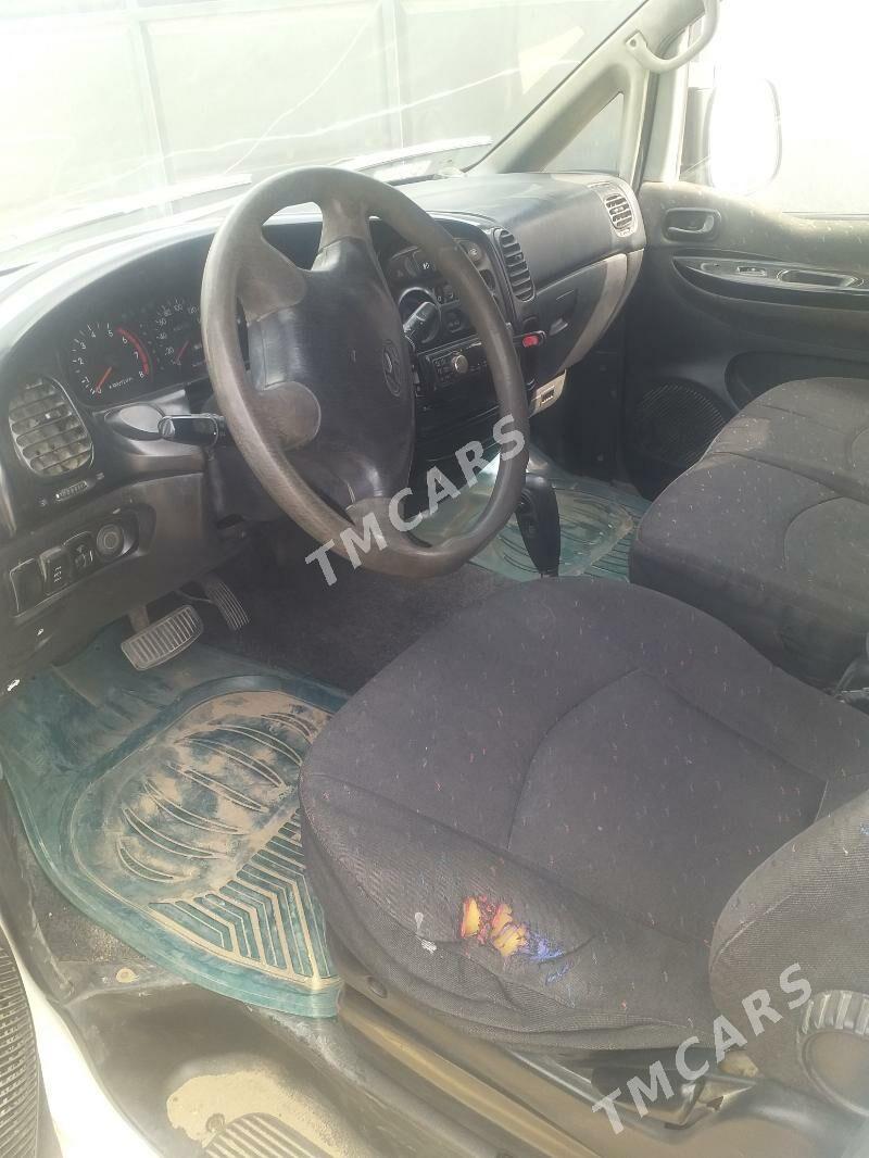 Toyota Hiace 2001 - 25 000 TMT - Gumdag - img 9