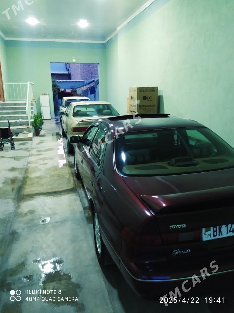 Toyota Camry 1998 - 117 000 TMT - Туркменабат - img 8