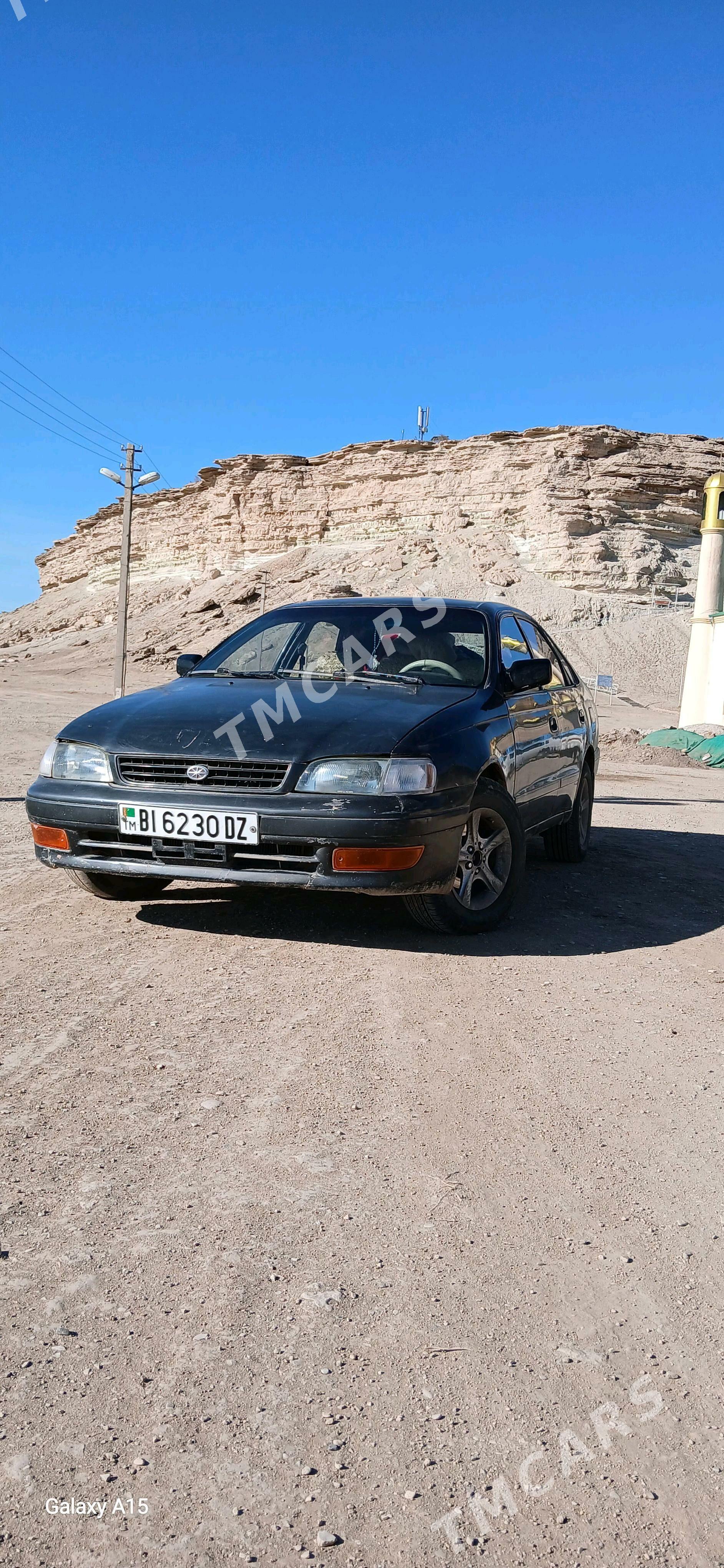 Toyota Corona 1992 - 45 000 TMT - Köneürgenç - img 3