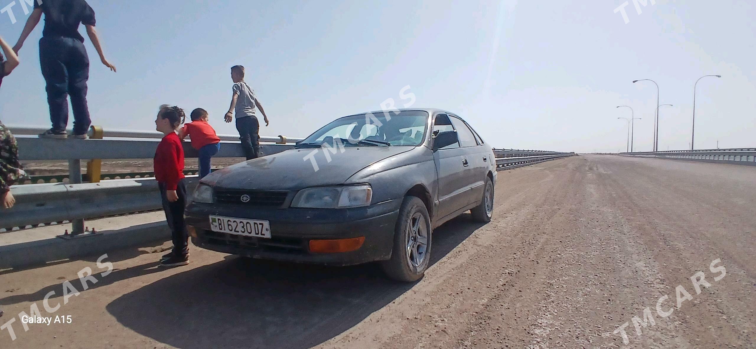 Toyota Corona 1992 - 45 000 TMT - Köneürgenç - img 4