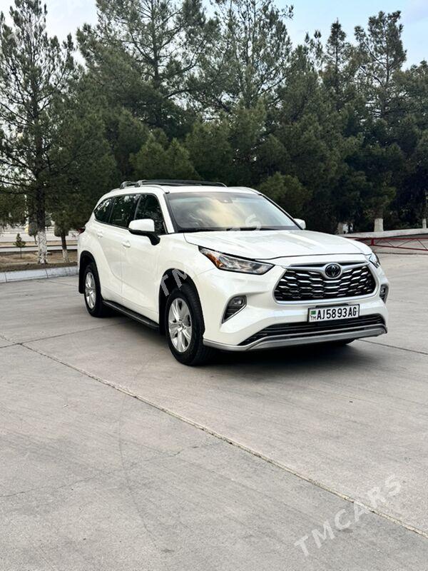 Toyota Highlander 2020 - 529 000 TMT - Ашхабад - img 2