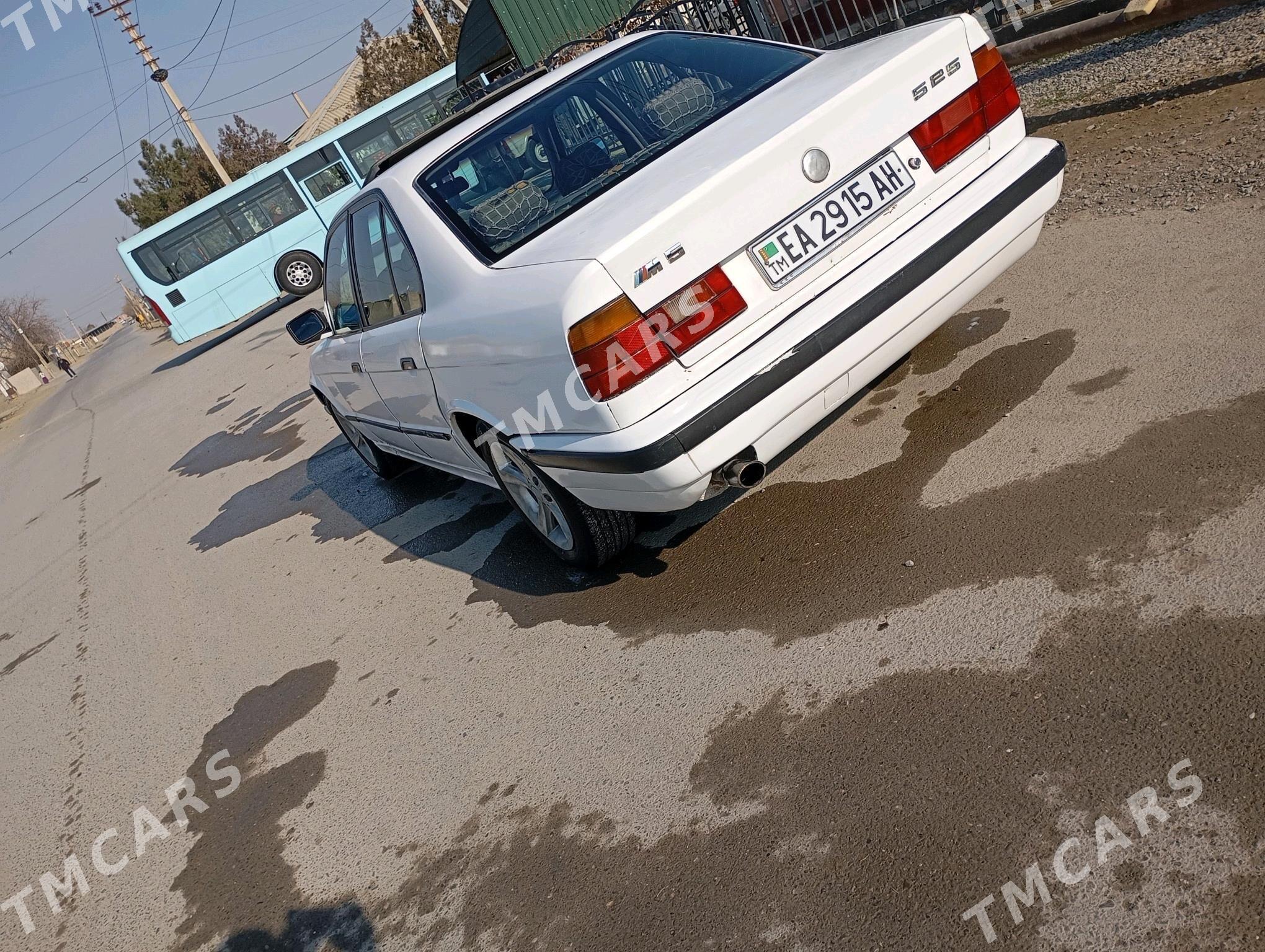 BMW 525 1992 - 50 000 TMT - Bäherden - img 2