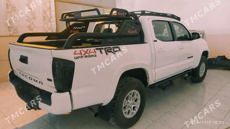 Toyota Tacoma 2019 - 390 000 TMT - Мары - img 5