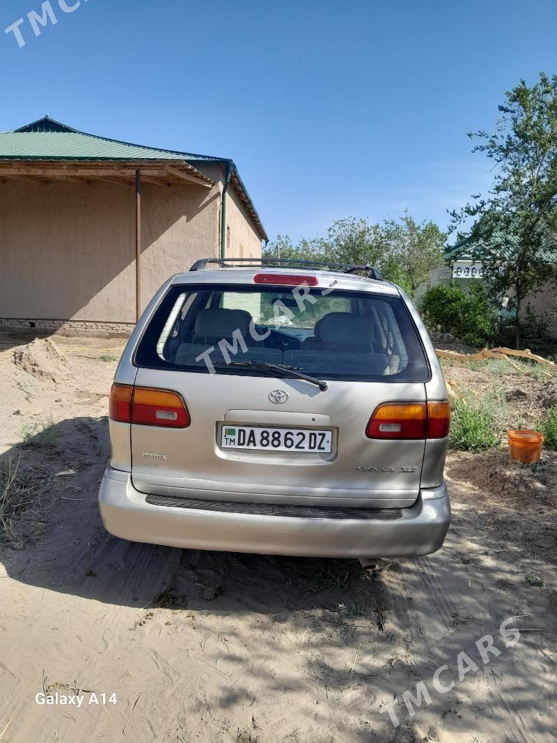 Toyota Sienna 2000 - 165 000 TMT - Akdepe - img 5