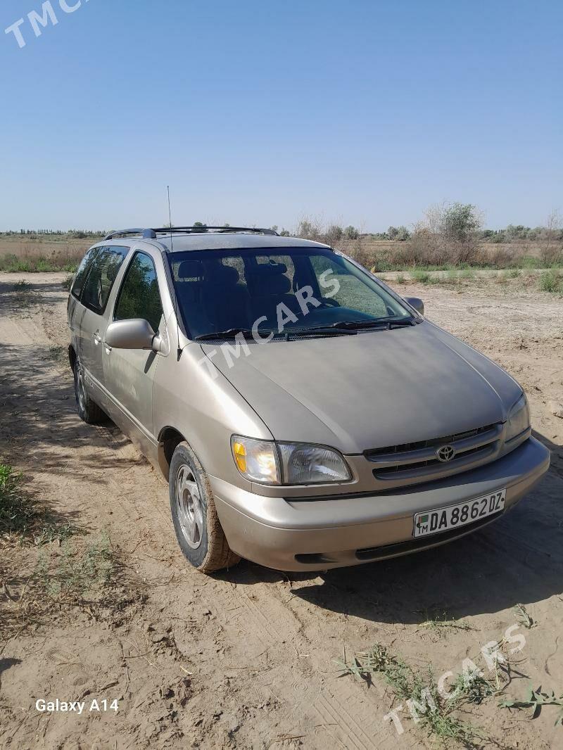Toyota Sienna 2000 - 165 000 TMT - Akdepe - img 4