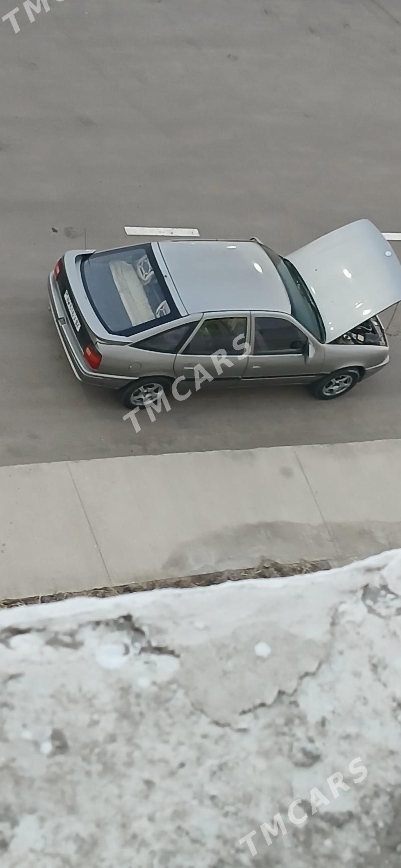 Opel Vectra 1990 - 20 000 TMT - Дашогуз - img 2
