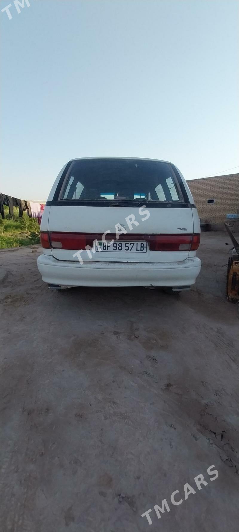 Toyota Previa 1992 - 65 000 TMT - Halaç - img 3