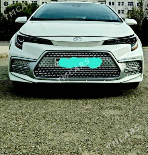 Toyota Corolla Hatchback 2018 - 200 000 TMT - Бахарден - img 4