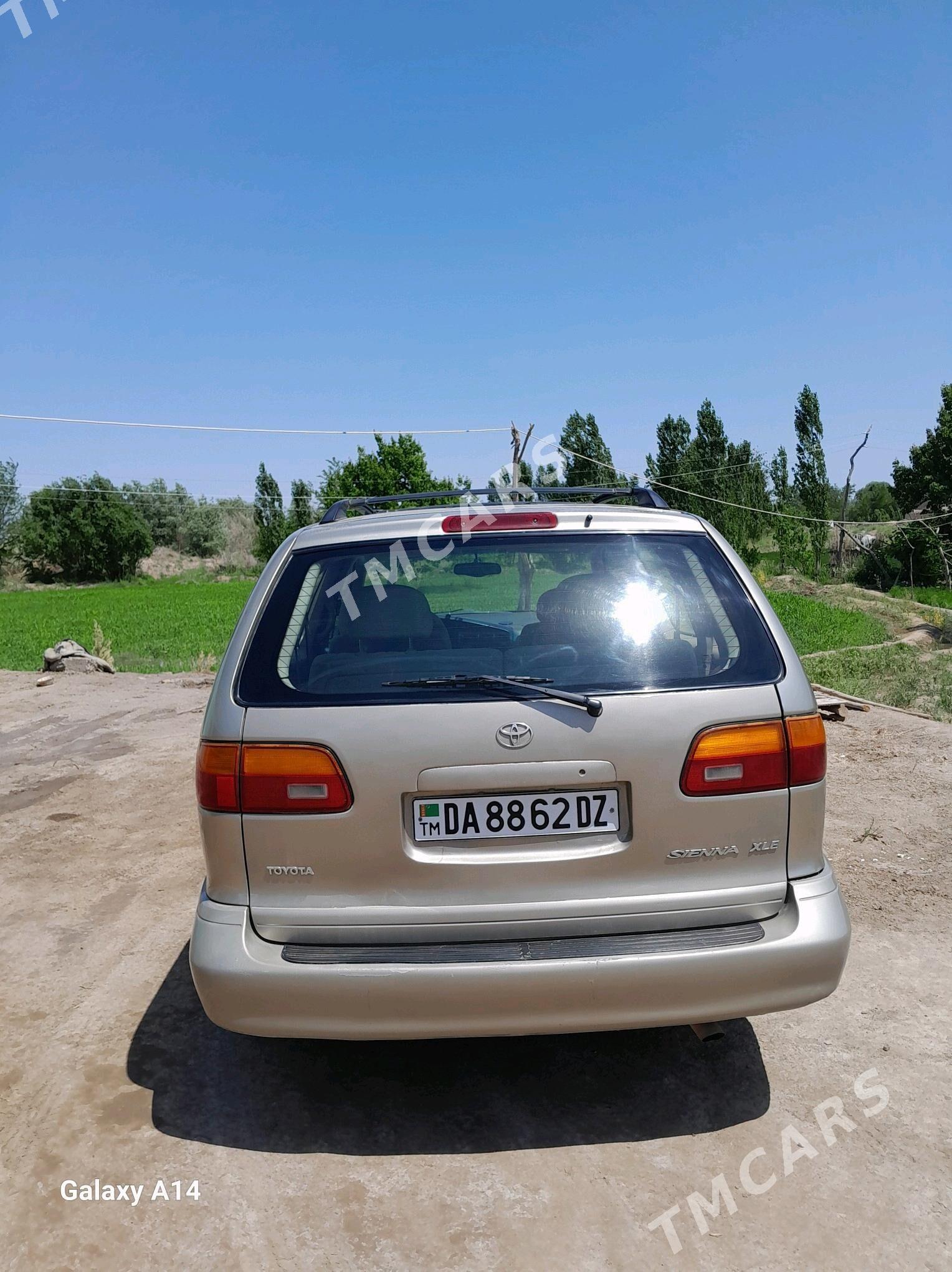 Toyota Sienna 2000 - 160 000 TMT - Akdepe - img 2