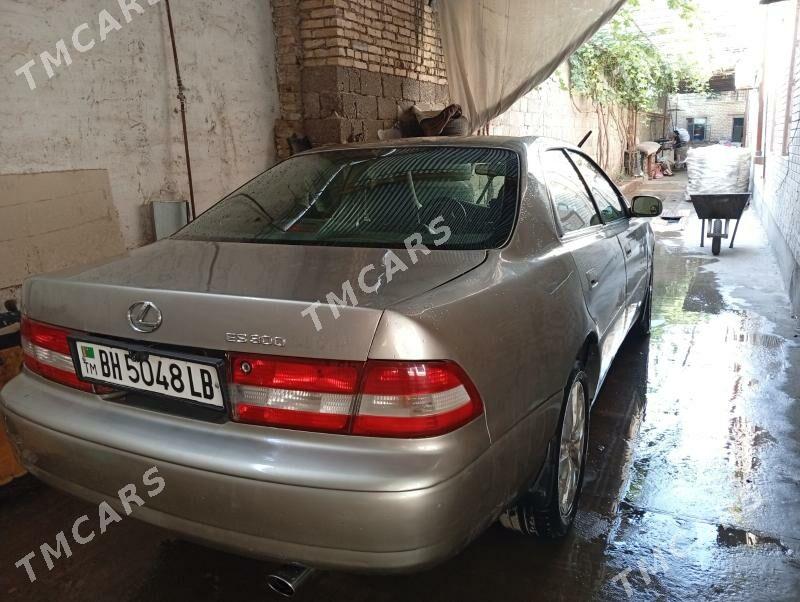 Lexus ES 300 2000 - 100 000 TMT - Туркменабат - img 4