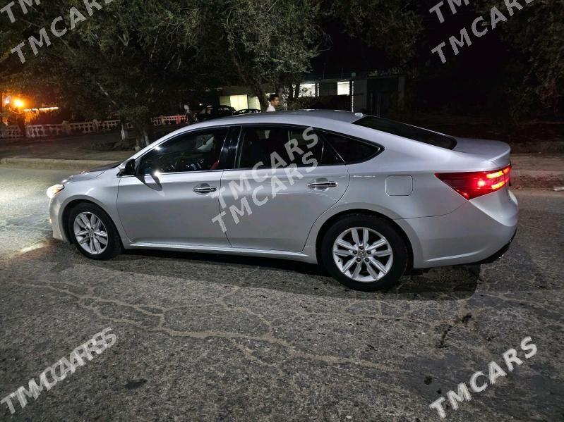 Toyota Avalon 2013 - 280 000 TMT - Гурбансолтан Едже - img 4