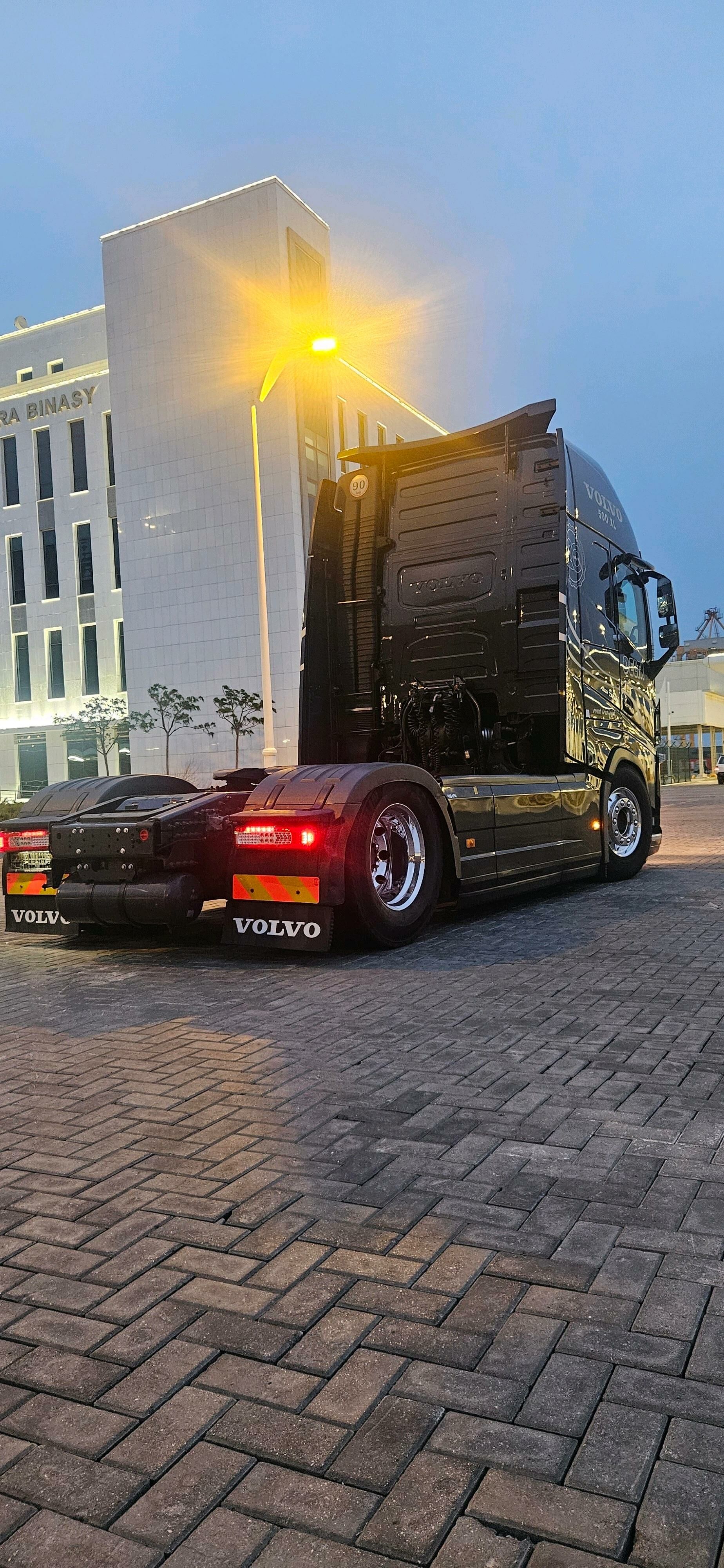 Volvo FH 500 2020 - 1 400 TMT - Ашхабад - img 2