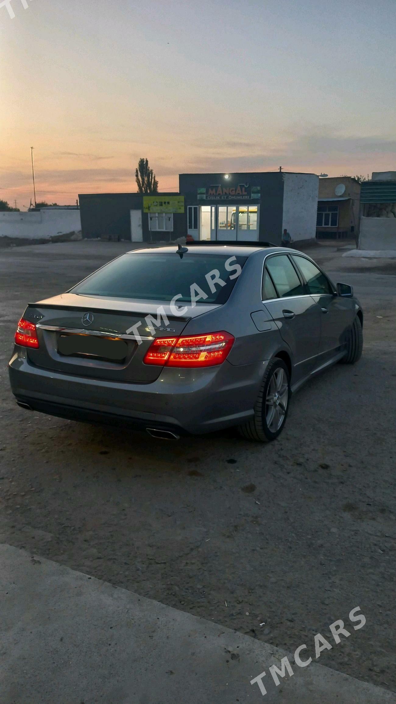 Mercedes-Benz E350 2011 - 265 000 TMT - Türkmenabat - img 4